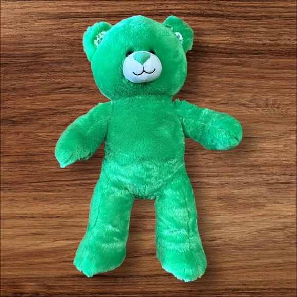 Build-A-Bear Happy St. Patrick's Day 16” Bear w/Jeans & T-shirt - Picture 5 of 9